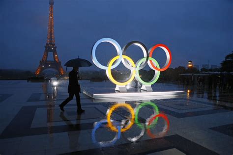 Lawmakers vote on Paris Olympic law with surveillance fears